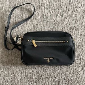 Michael Kors purse NWT!